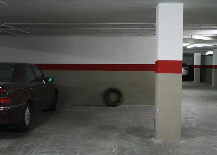 Mike\'S Apartment. Parking Y Piscina